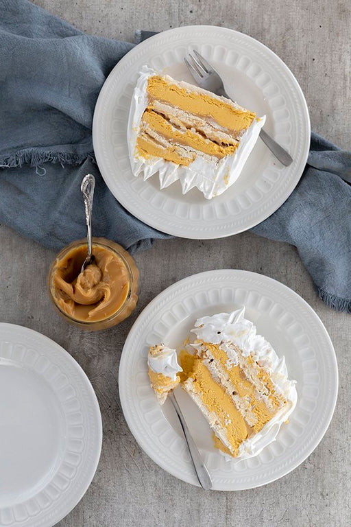 Torta de merengue, lúcuma y manjar 15